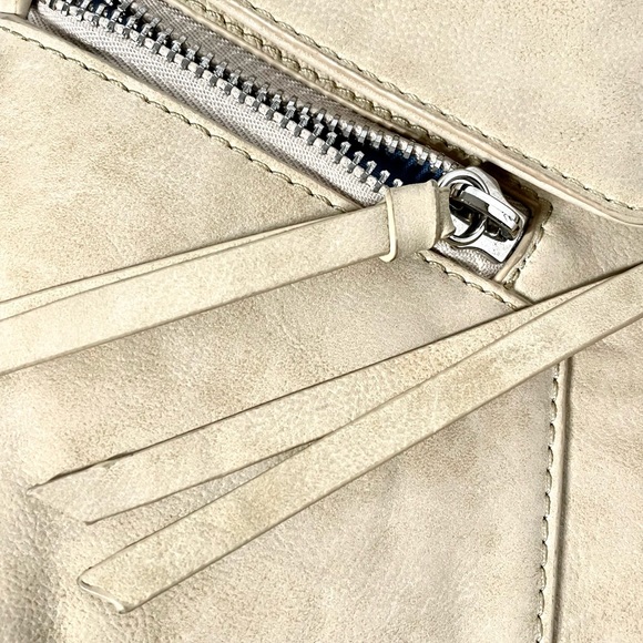 Violet Ray Leanna Purse - Picture 5 of 16